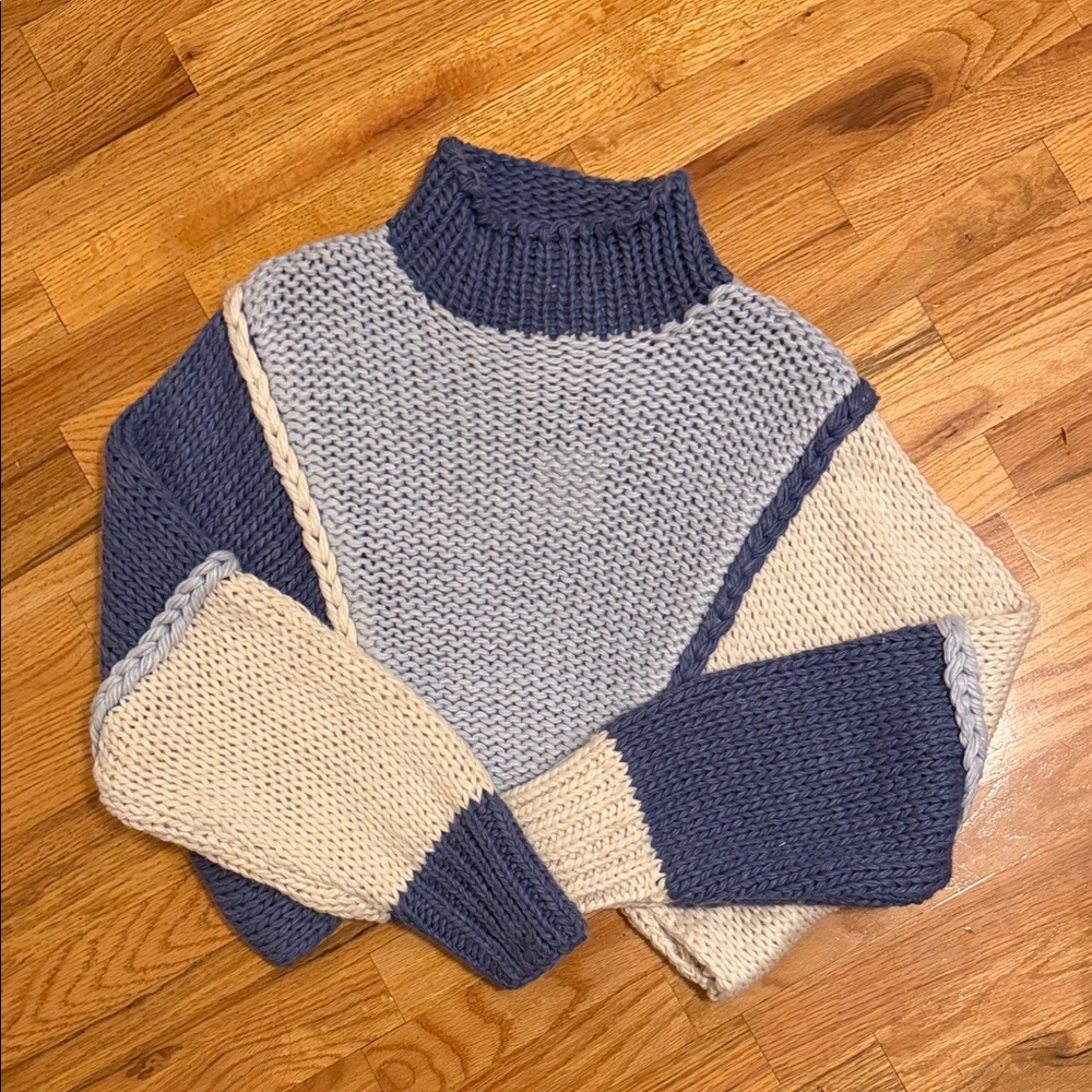 ✨NWT✨ Altar'd State Andy Colorblock Braid Sweater - Blue Multi - Picture 3 of 4